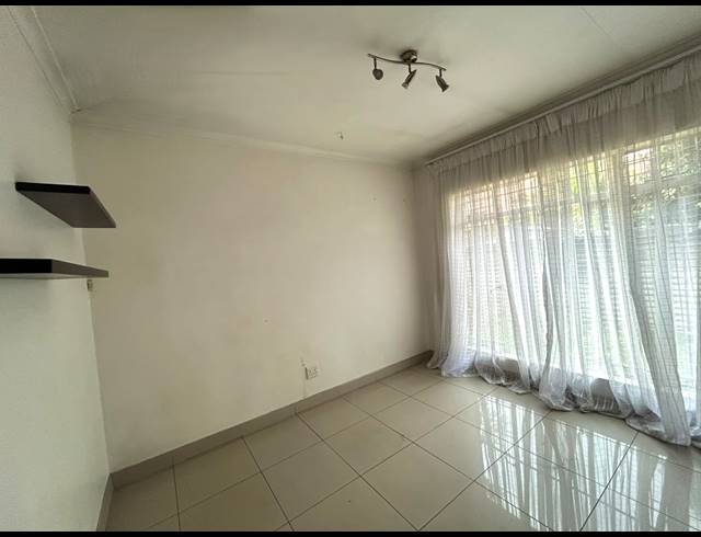 3 BEDROOM HOUSE TO LET IN ARCON PARK